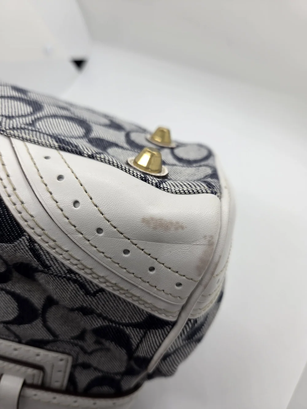 Coach shoulder bag